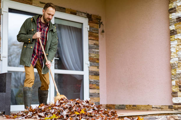 Best Yard Waste Removal  in Gleneagle, CO